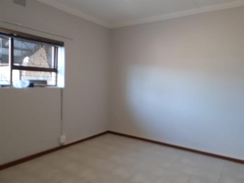 2 Bedroom Property for Sale in Albertinia Western Cape